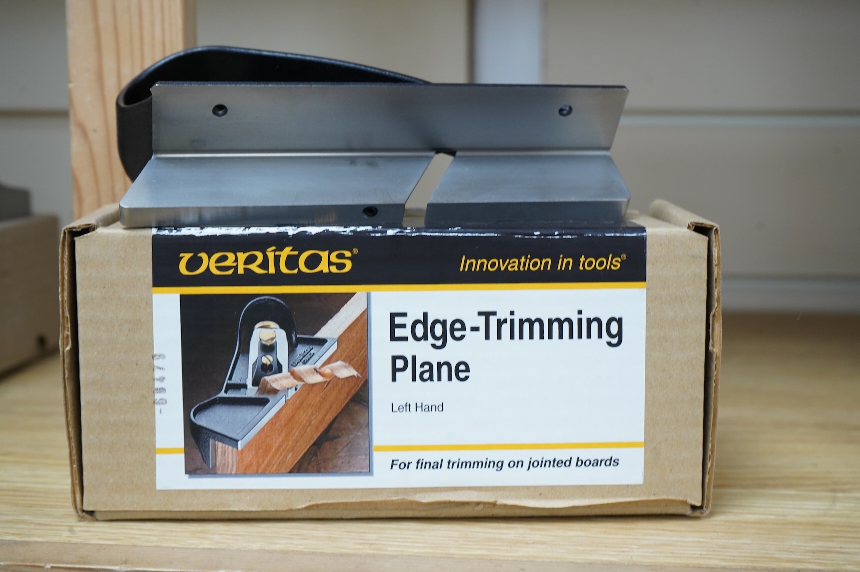 A pair of boxed Veritas Tools edge-trimming planes (left hand and right hand) with paperwork